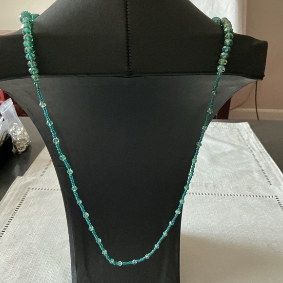 Green Crystal Gold and Silver Tone Necklace - Picture 4 of 4